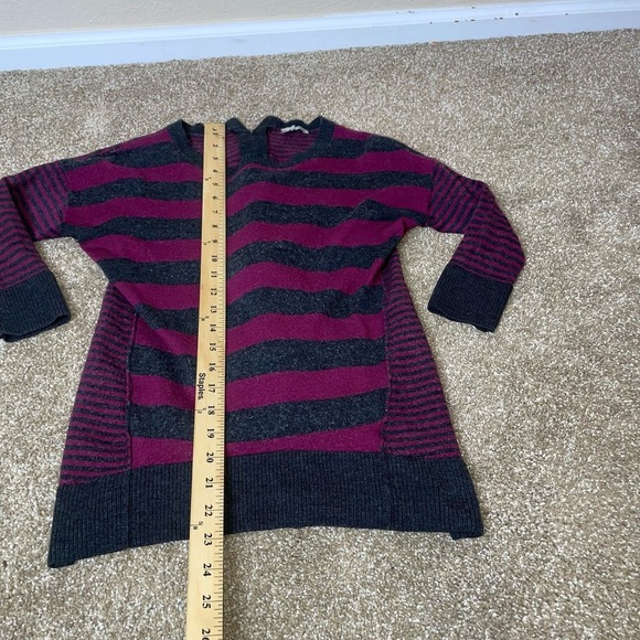 Halogen sweater women's burgundy gray back zip up striped 100% Merino Wool SZ SM - Picture 4 of 11